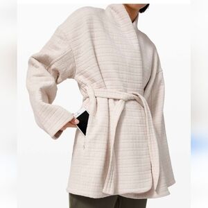 Lululemon Serene Travels Wrap Size 4 Light Ivory Oversized  LTIV 00892